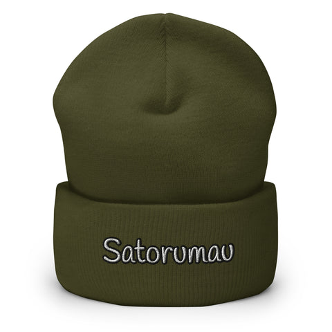 Satorumau - Beanie mit Stick