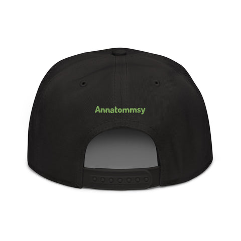 Annatommsy - Snapback-Cap mit Stick