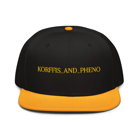 korffis_and_pheno - Snapback-Cap mit Stick