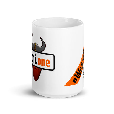 TschiOne - Große Weiße, glänzende Tasse mit Druck